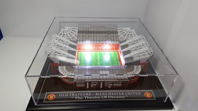 OLD TRAFFORD MANCHESTER STADIUM MODEL WITH WORKING LIGHTS