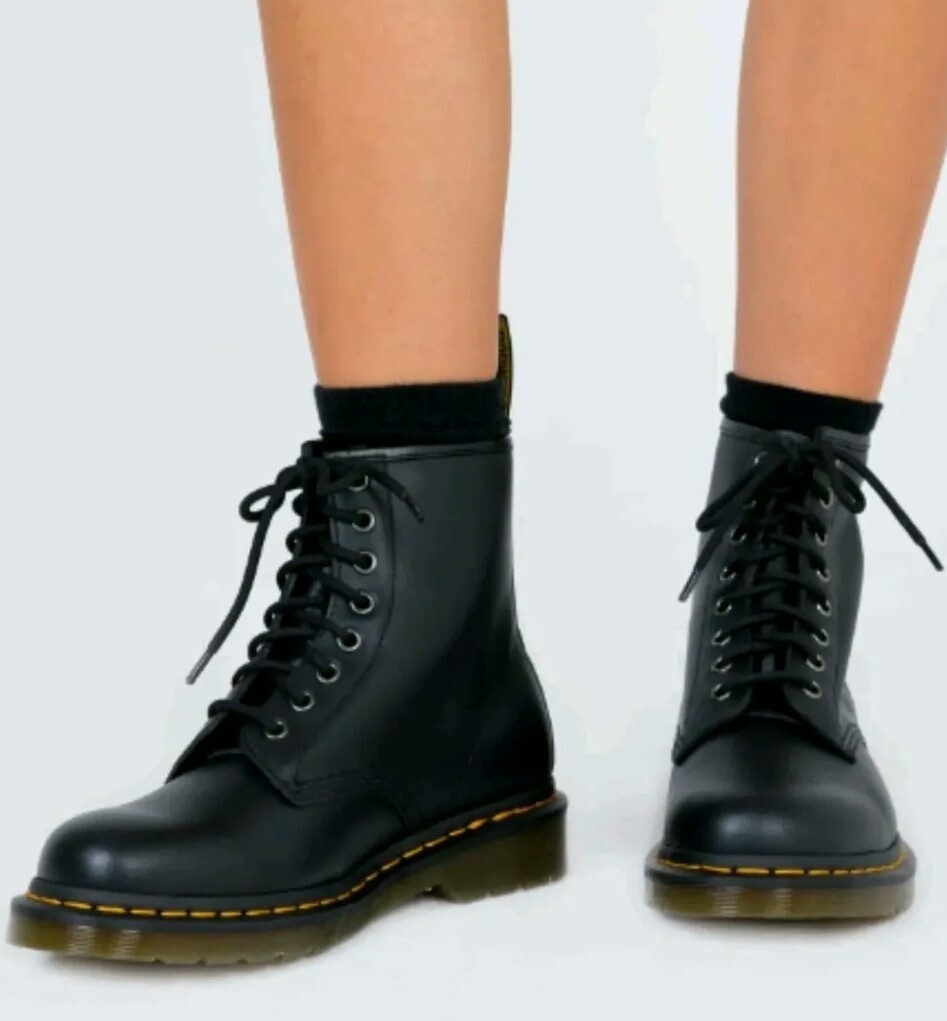 Dr. Martens 1460 Original 8-Eye Leather Boot Black Nappa Size 9 | eBay