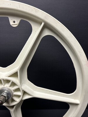 NOS 20” O.G.K OGK Front White MAG Wheel bmx JAPAN Suzue Fit: GT