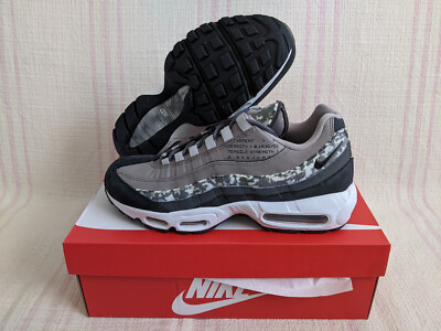 camo nike 95s