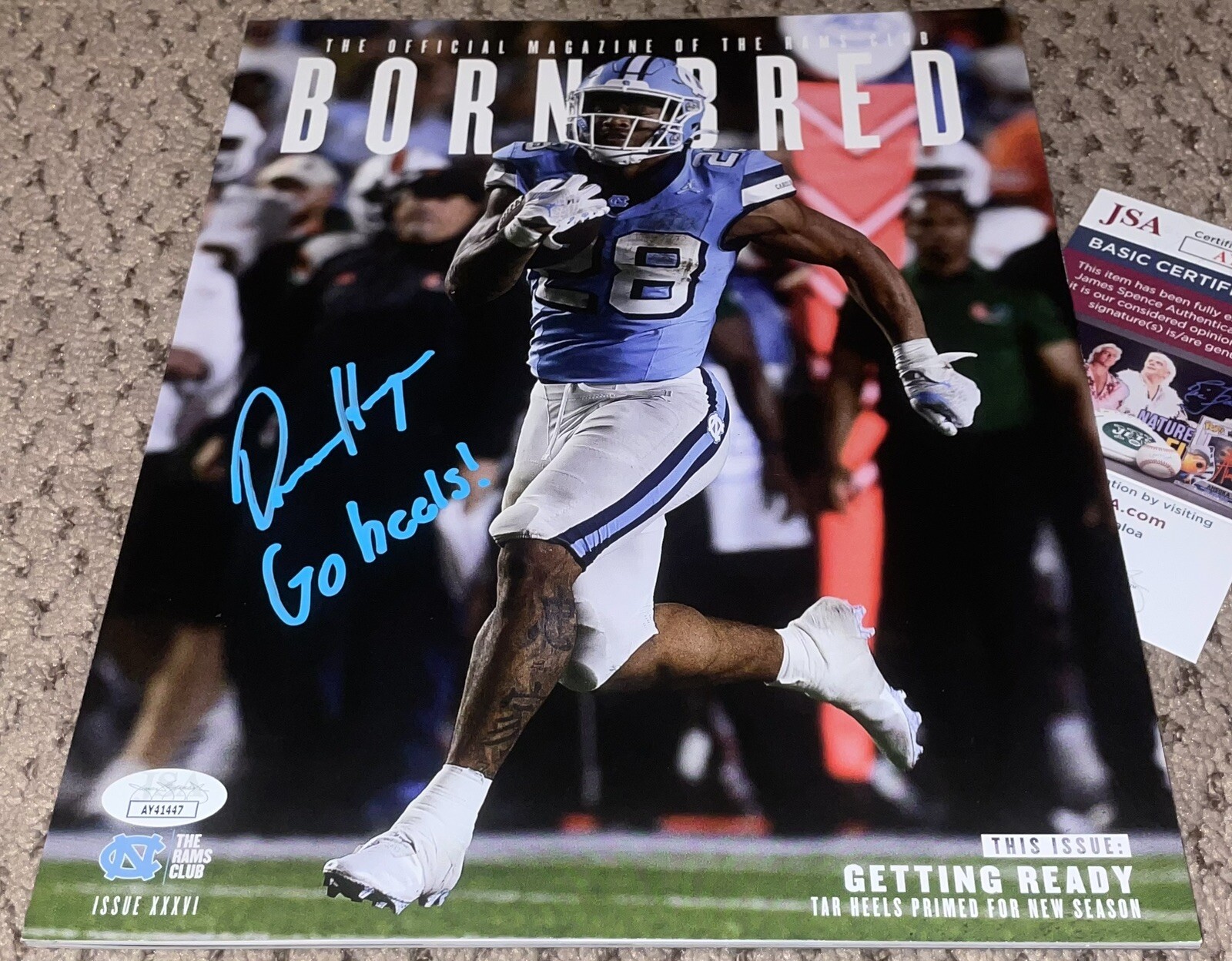 OMARION HAMPTON SIGNED BORN & BRED MAGAZINE JSA UNC FOOTBALL AUTOGRAPH TAR HEELS 