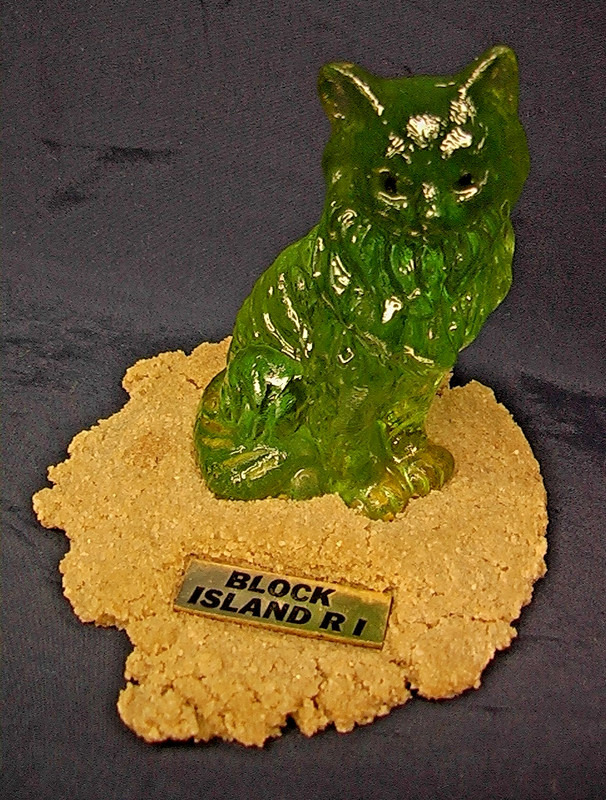 AQUA GLASS Syn-o-Prod. N. Ft. Myers FL Block Island RI CAT Figurine - FREE Shpg!