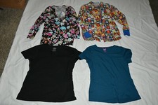 2 Medium SCRUB JACKETS FLORAL KID PRINT  2 TOPS NURSE HEALTH CARE EUC