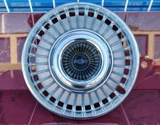 1963-1964 Chevrolet Chevy Belair Impala 14 Hubcap 1 Oem Wheel Cover Antique