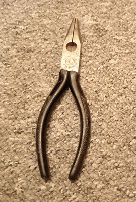Vintage Elliot Lucas geschmiedet 6-1/2'' lange Nadel Nase Zange mit Schneider! Schöne Form