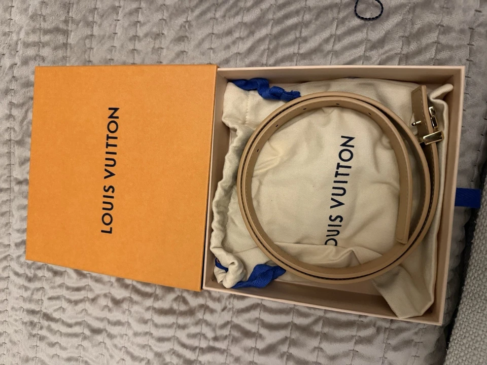 Louis Vuitton LV Women 75mm Brown Leather Belt Gold Buckle - Image 4 of 4