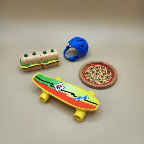 Vintage Barbie Pizza Hut Party Pizza Skateboard Sandwich Helmet 1987