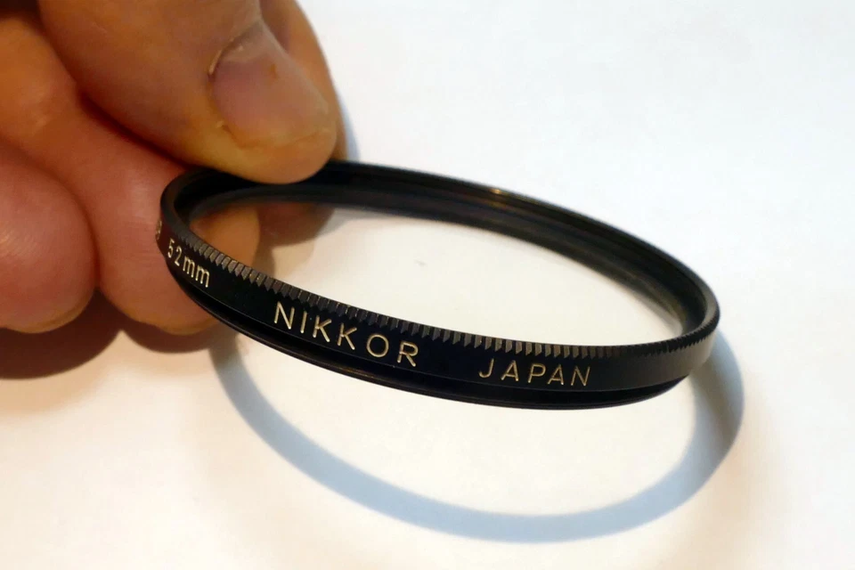 Nikon Nikkor 52mm L39 Filter UV Haze  - genuine , with coating separation - Image 4 of 4