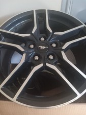 Ford Mustang Black With Silver Trim 18 Oem Rims Ford Mustang Black With Silver Trim 18 Oem Rims