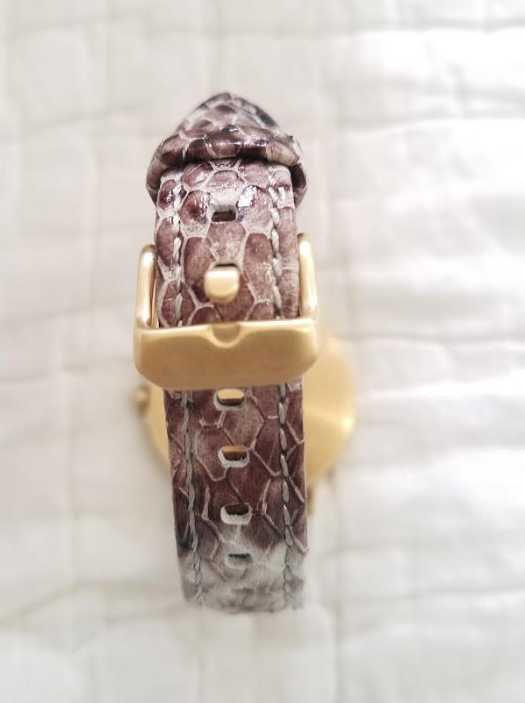 NEW - NEEDS BATTERY - NIXON X AMUSE SOCIETY ARROW LEATHER GOLD