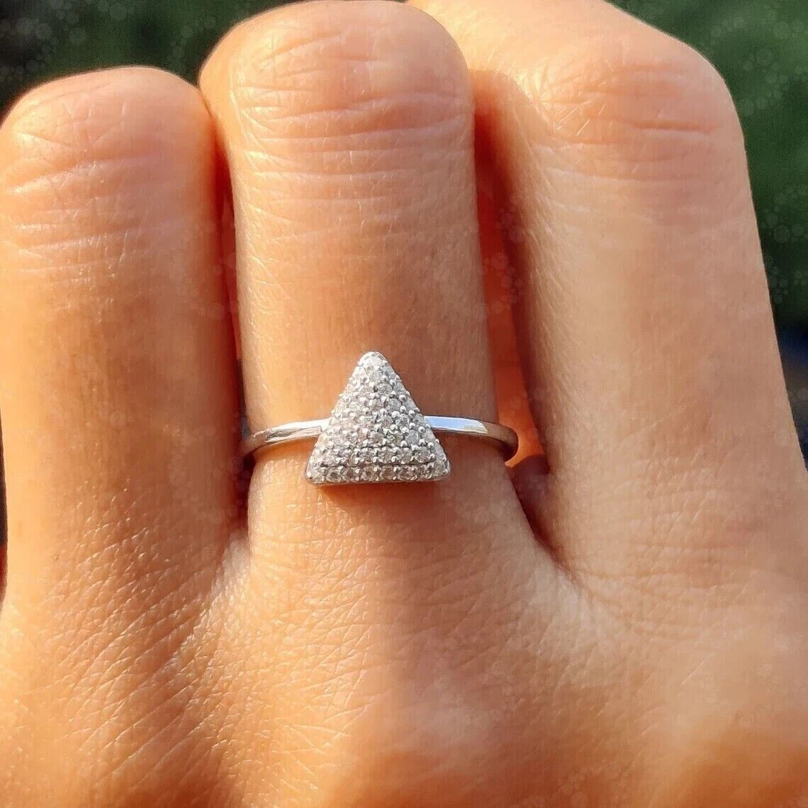 Triangle shop shaped ring