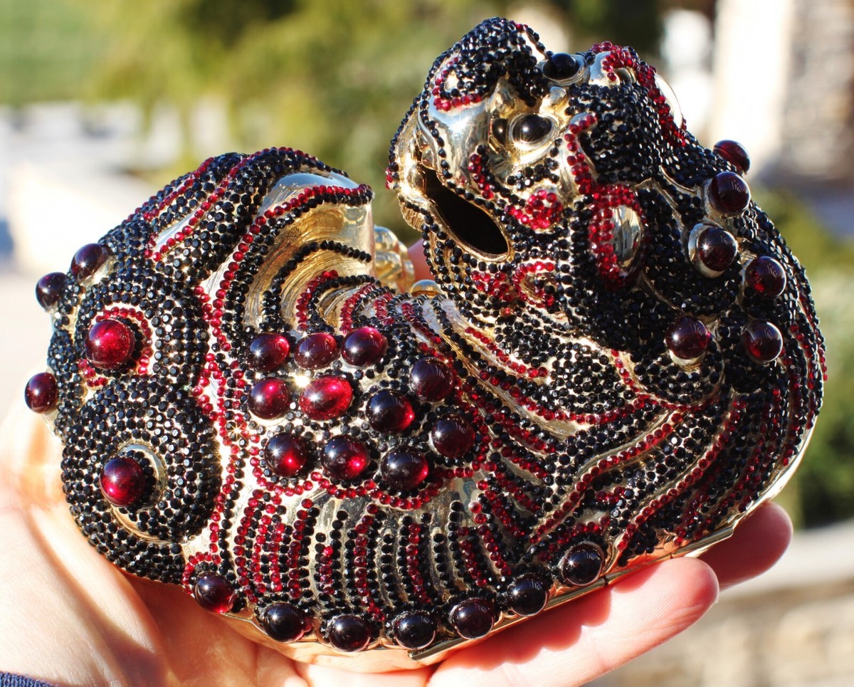 Judith Leiber Chinese Ming Foo Dog GARNET RED Minaudiere Evening