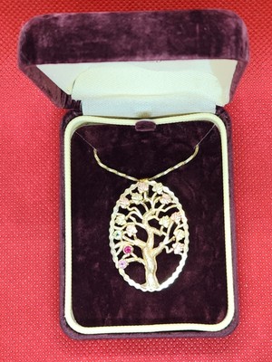 Seltene schwarze Hügel MASSIVGOLD Stammbaum Anhänger Halskette/Brosche/Pin - $ 9949 unverbindliche Preisempfehlung des Herstellers!