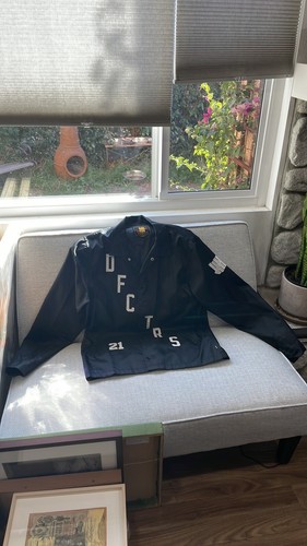 Men’s Lightweight Jacket XL Undefeated DEFECTOR