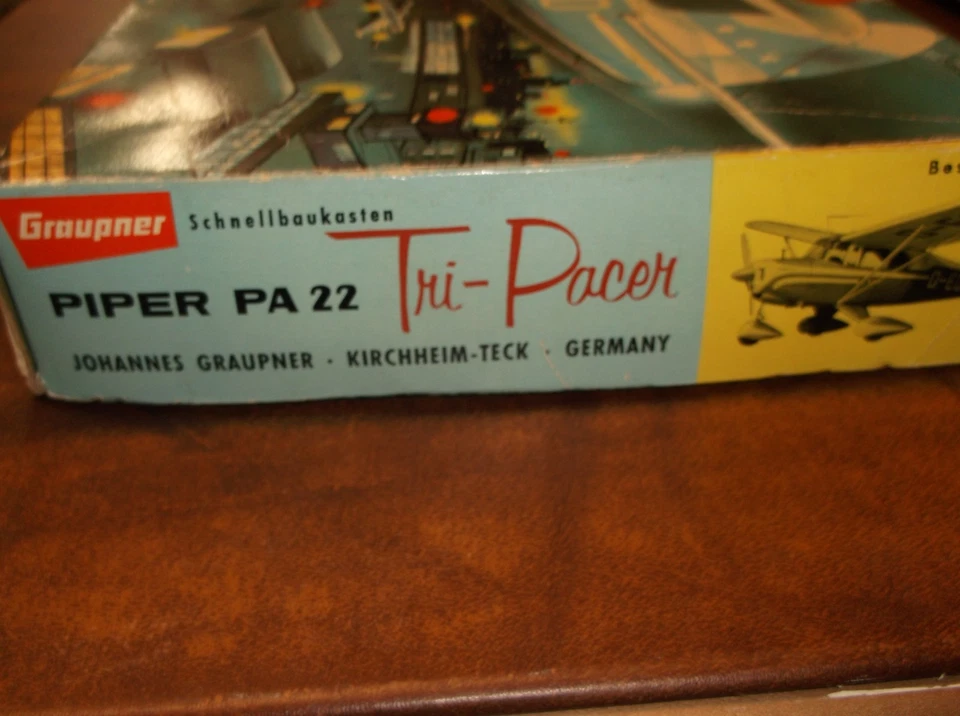 RARE GRAUPNER (PIPER TRI-PACER) Balsa RADIO CONTROL MODEL AIRPLANE KIT.- COMP - Image 4 of 4