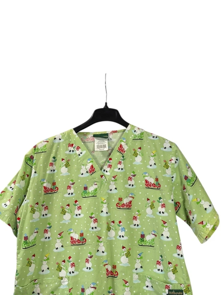 Uniform Advantage Womens Lime Scrub Top Snowman V-Neck Medical Size M - Image 2 of 4