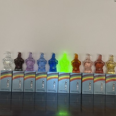 Lot of 10 Mosser - 2 Uranium Glass - Mindy Clown Spell-Out Series 1983 - C5
