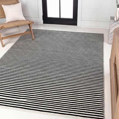 Jonathan Y Aarhus High-Low Striped Black/White 3X5 Indoor Area Rug Non-Shedding