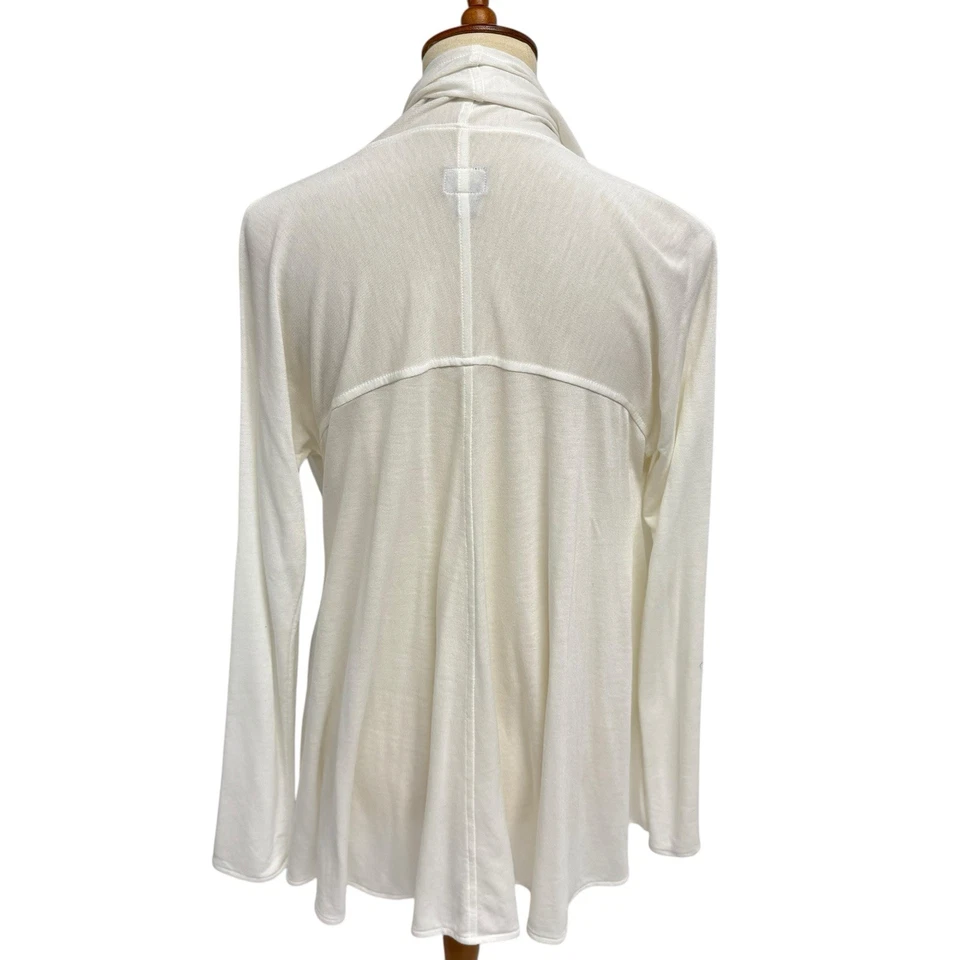 Cardigã feminino Converse One Star branco frente aberta tamanho P - Imagem 4 de 4