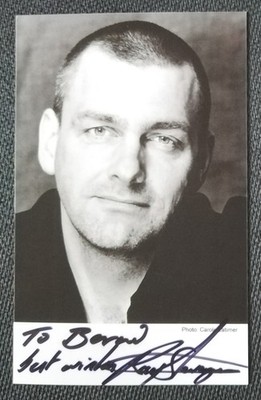 13340 Ray Stevenson (Deceased) Photo Original Signed