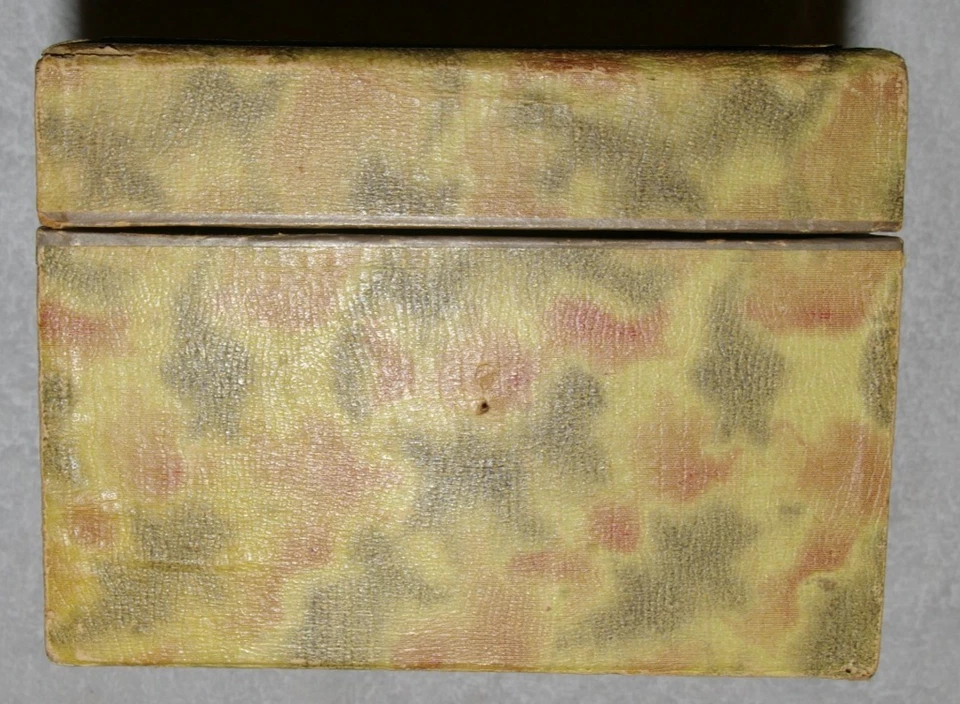 ancien coffret pour jetons de loto - Photo 3/4