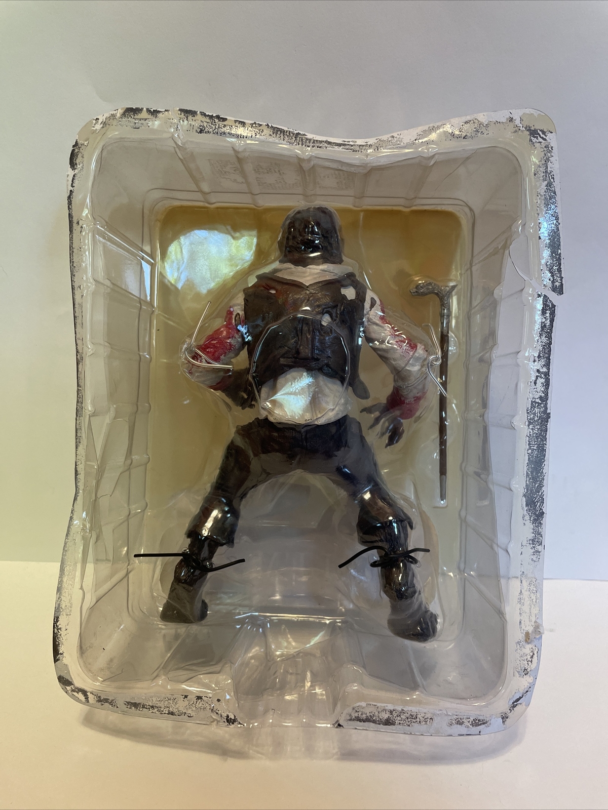 THE WOLFMAN MEZCO NECA BLOCKBUSTER 2009 EXCLUSIVE BLOODY VARIANT Damaged Box