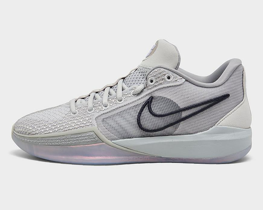 シューズ(男性用) NIKE SABRINA1 Amazon.com | Nike Sabrina 1 (Team) Basketball Shoes (FQ3391