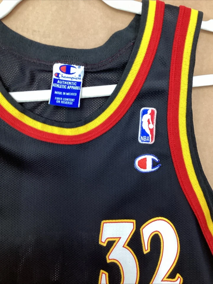 Camiseta deportiva de baloncesto vintage del campeón Mark Laettner Hawks 32 de la NBA para hombre talla 40 Foto 4 de 4