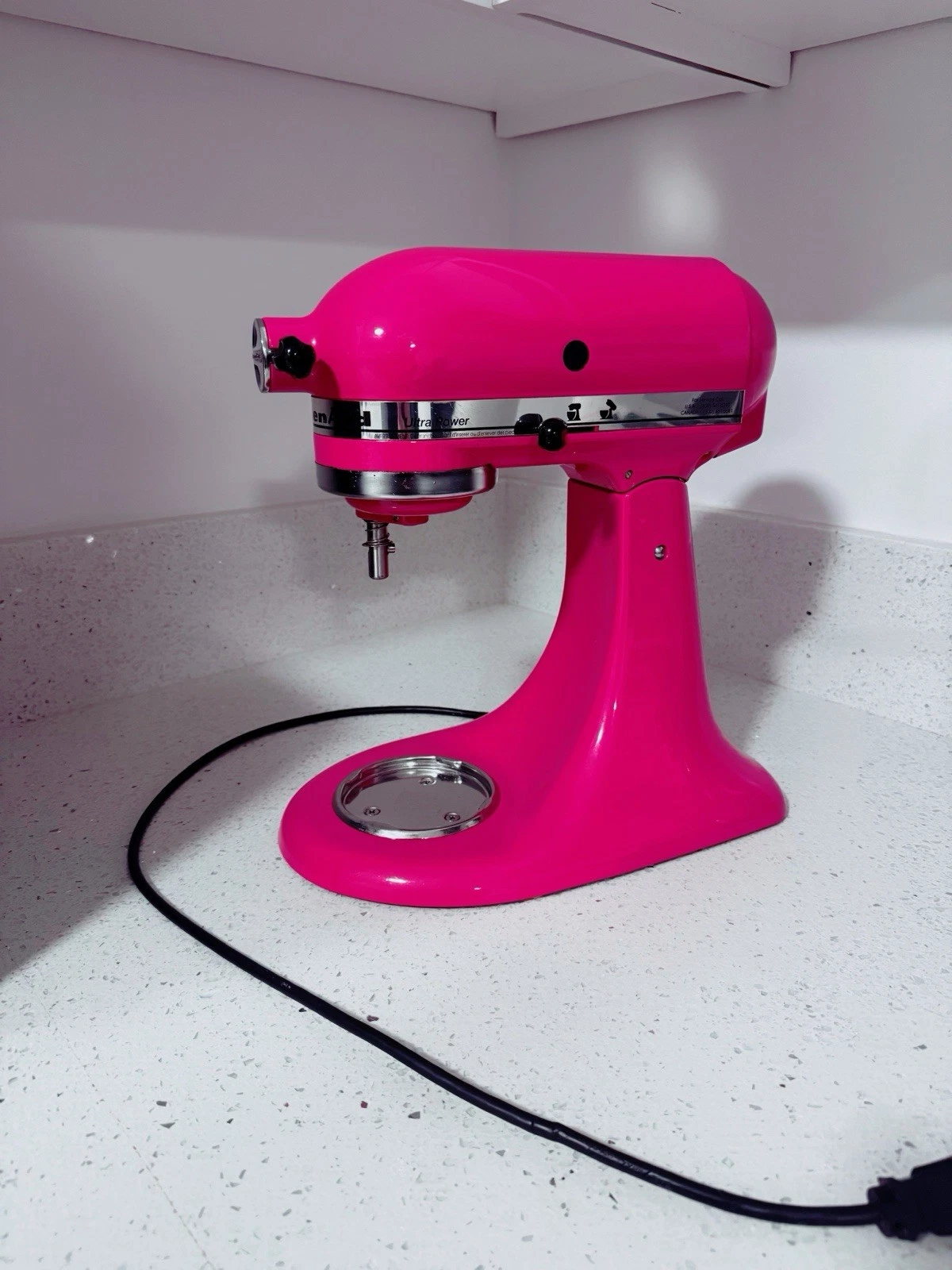 🌸 RARE Hibiscus Pink KitchenAid Stand Mixer (Base Only) 🌸
Opens in a new window or tab