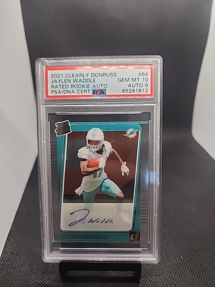 Jaylen Waddle Panini Clearly Donruss #64 Rated Rookie Autograph