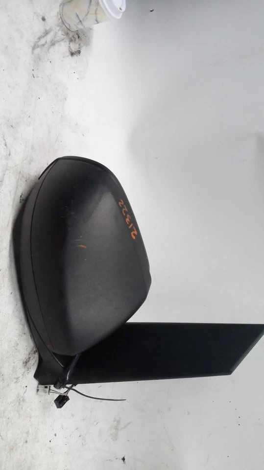 Used Right Door Mirror fits: 2019 Mercedes-benz Metris 447 Type w/blind spot ale - Image 2 of 4