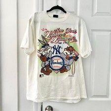 Changes Vintage New York Leather & Lumber Bugs Taz Yankees 1993 Single Stitch XL