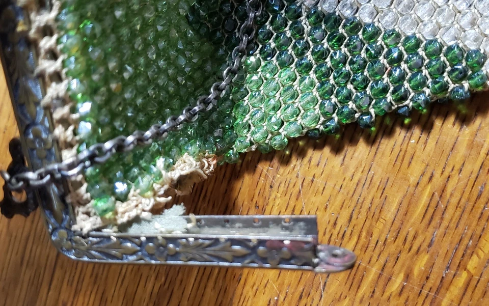 Antique Deco Green Glass Beaded Purse with Ornate Metal Frame Chain Handle READ - Image 2 of 4