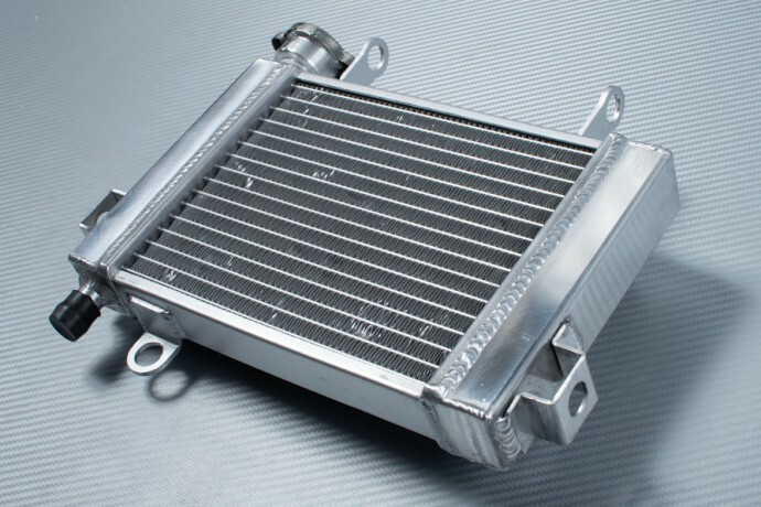 Radiateur racing alu CBR 125 performance thermique accrue pour Honda 2004-2006