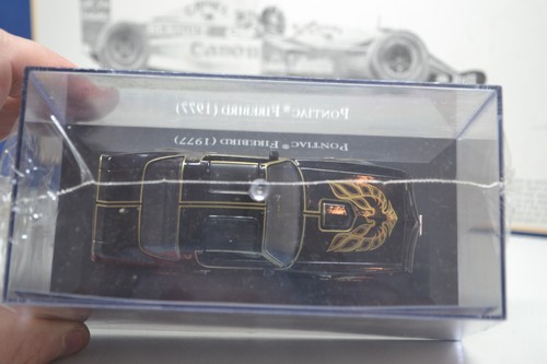 IXO / DEA MUSCLE CAR COLLECTION - 1977 PONTIAC FIREBIRD - 1/43 SCALE CAR #03 - Picture 7 of 7