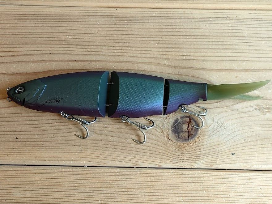 DRT Klash Ghost Bella Swimbait Bass Big Bait Fishing Lure Sports Leisure Rare  - Image 12