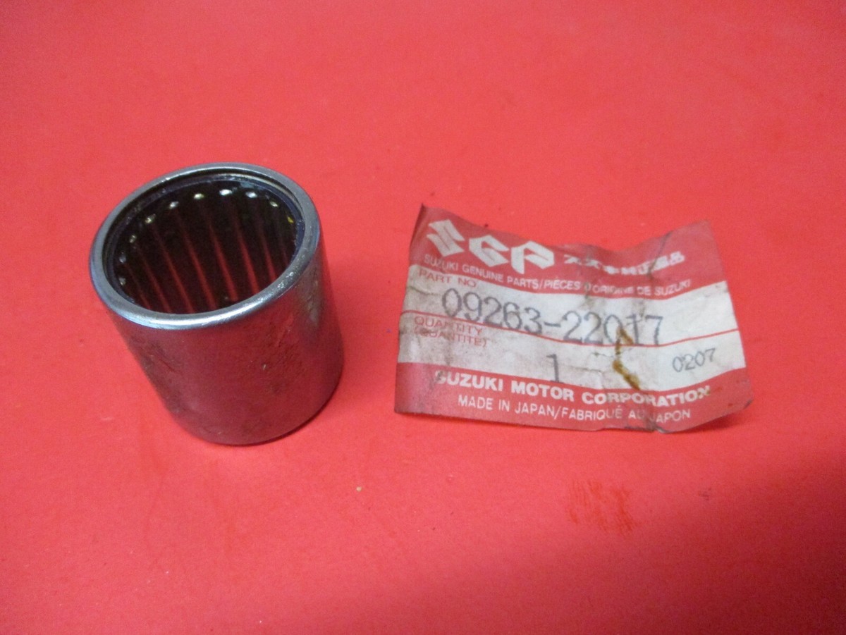 NOS NEW OEM ORIGINAL SUZUKI DR350 RM250 RM125 ROLLER BEARING