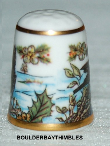 TCC THIMBLE - 'Christmas 1996' by SUTHERLAND CHINA - Lots of Photos - Picture 6 of 7