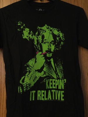 Albert Einstein  -  Keepin  It Relative  -Black Shirt - M - Officially Licensed 