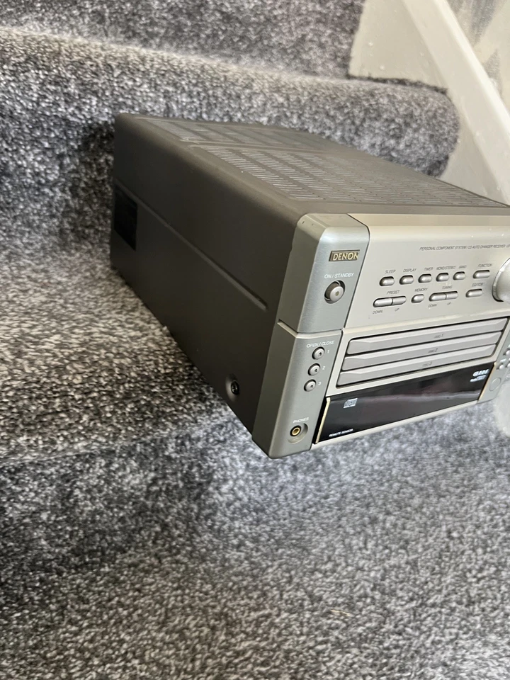 Denon UD-M5 Hi-FI Nippon Columbia Working 60w 50hz 230v Amplituner CD CHANGER  - Image 2 of 4