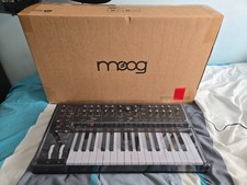 Moog Messenger Monophonic Analog Synthesizer & Decksaver - Complete - free p&p!