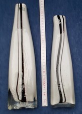 2 vasi di fiori di design per fiori singoli. Henriques