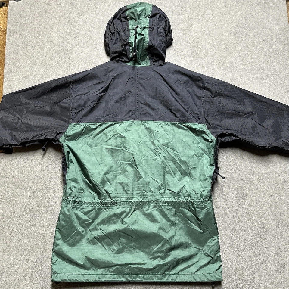 Chaqueta REI De Colección Para Hombres L Verde Negra Gore Tex Impermeable Ripstop Stow Away Usada en Excelente Condición Foto 2 de 4