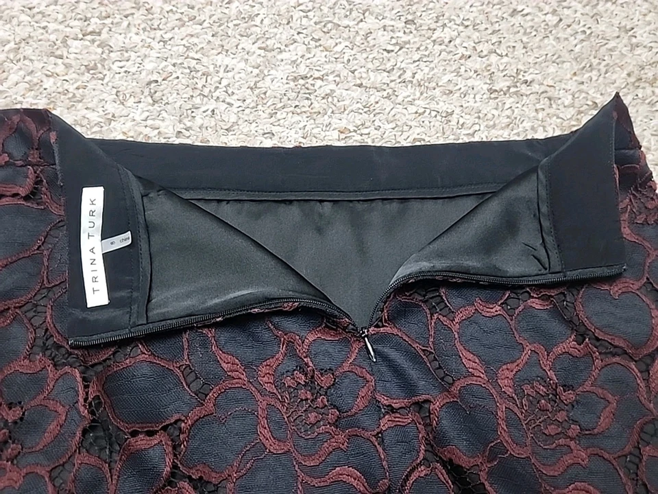 Falda Lápiz Trina Turk Negra Borgoña Floral Crochet Encaje Superposición 8 Foto 4 de 4