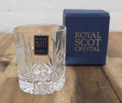 Royal Scot Kristall Paar Whisky Tot Gläser Ironbridge Muster verpackt