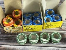 Lot of 15 Buss Tamper-Proof Base Screw in Fuses (B) - New and Used - All Tested