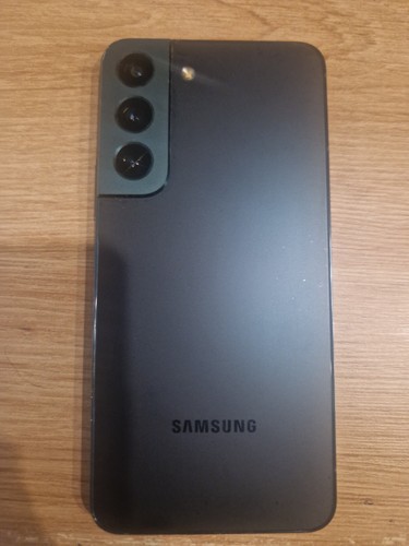 A vendre Samsung Galaxy s22 128gb Aucune livraison et où env - Photo 2/3