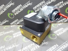NEW Proteus Industries 96008BN14P4 Flow Meter 5-24 VDC 60mA
