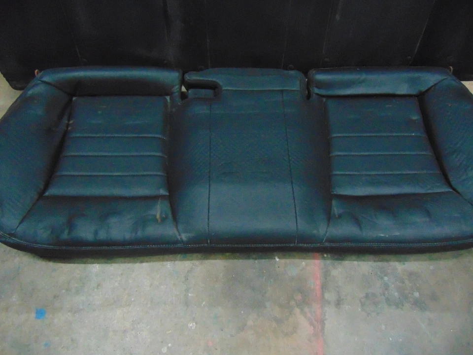2011-2023 DODGE CHARGER POLICE REAR BACK SEAT SEATS - Imagem 3 de 4