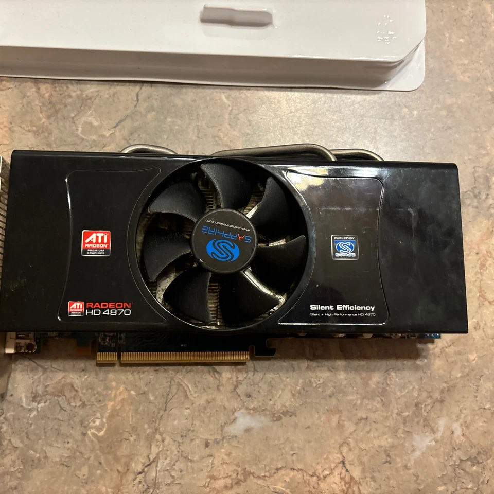 ATI RADEON Sapphire Graphics Card HD 4870 - Image 2 of 3